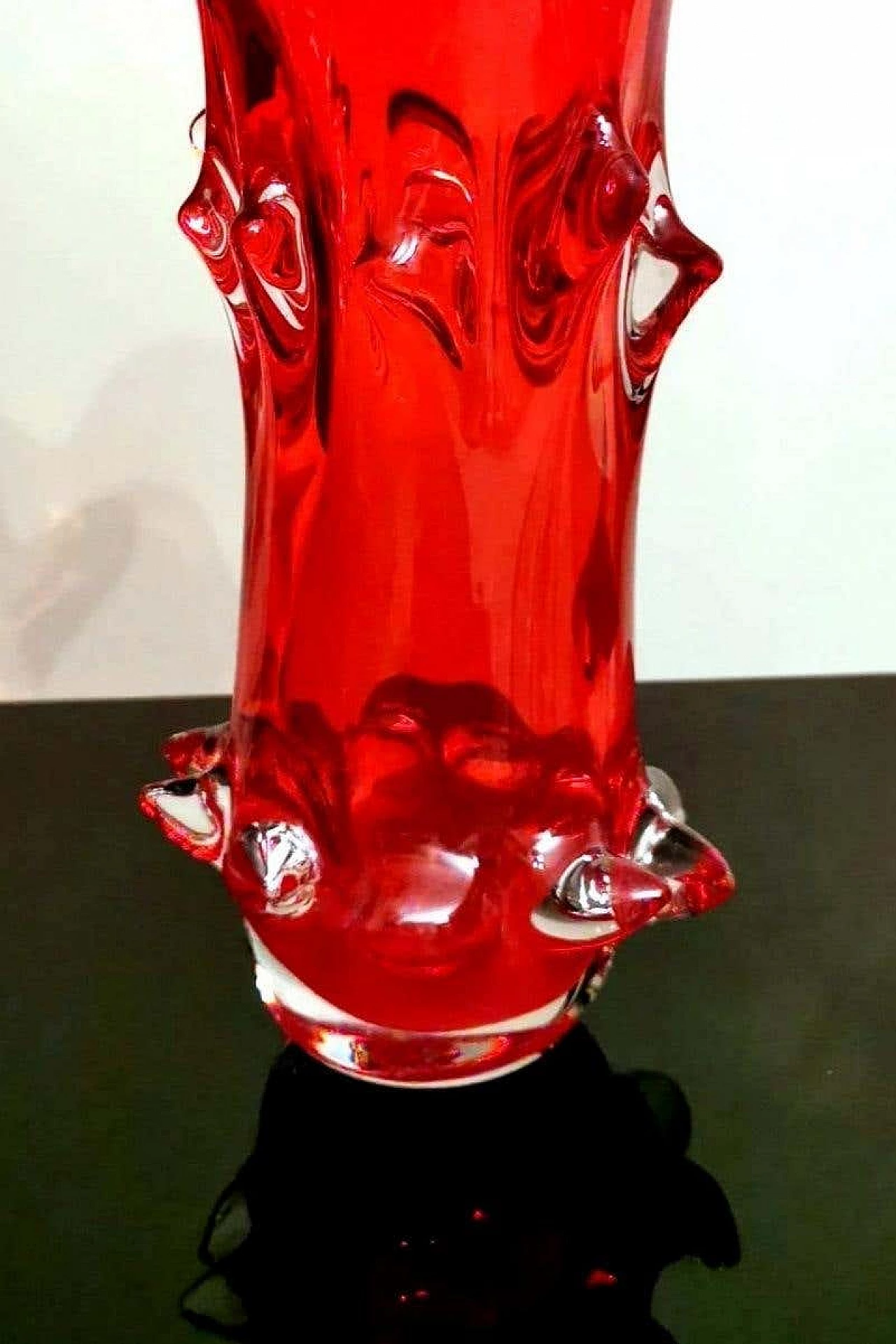 Vaso Spike in vetro di Murano rosso rubino soffiato a mano, anni '60 1355206