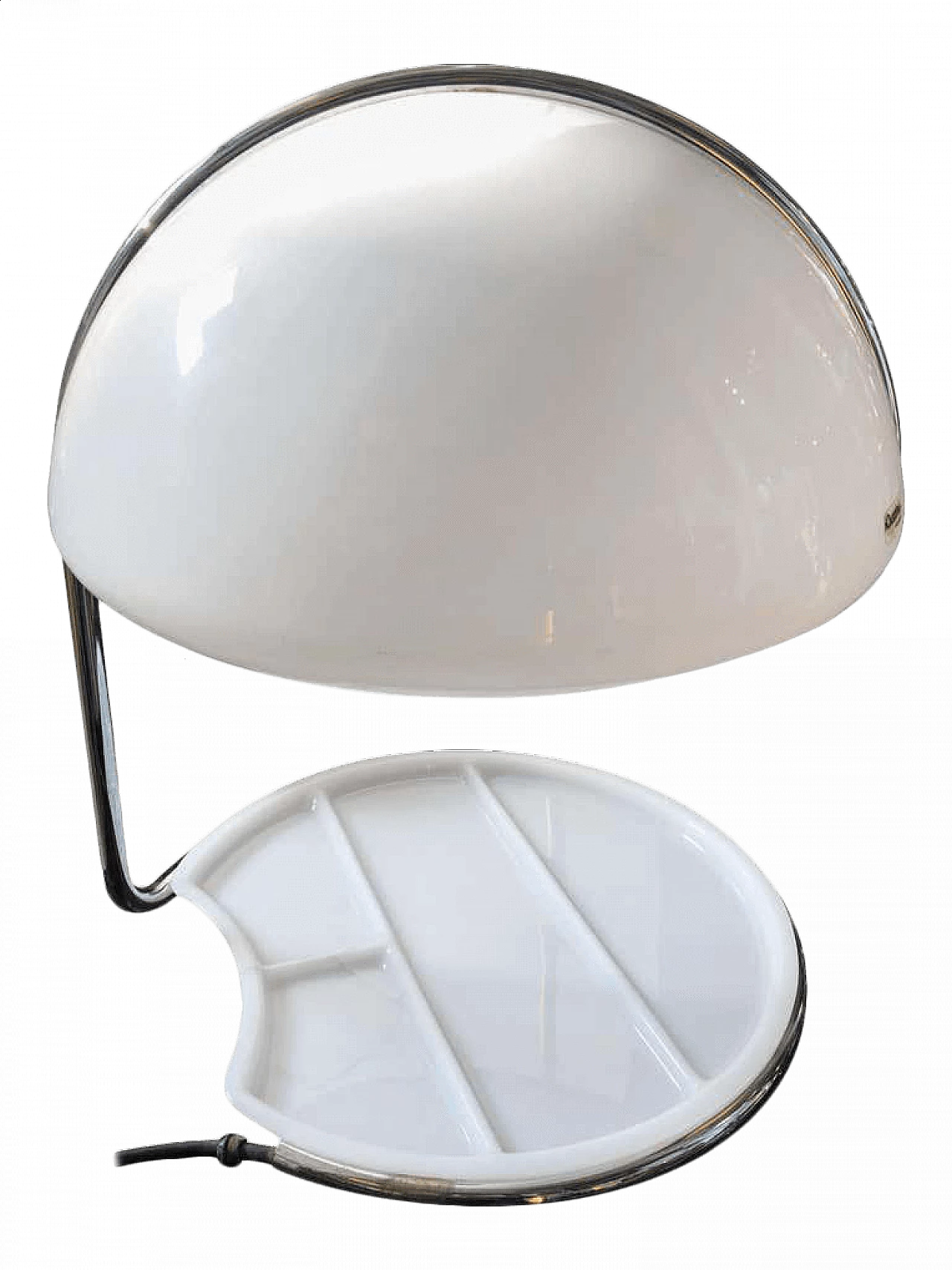 Conchiglia table lamp in chromed metal and methacrylate by Buttura & Massoni for Guzzini, 60s 1357175