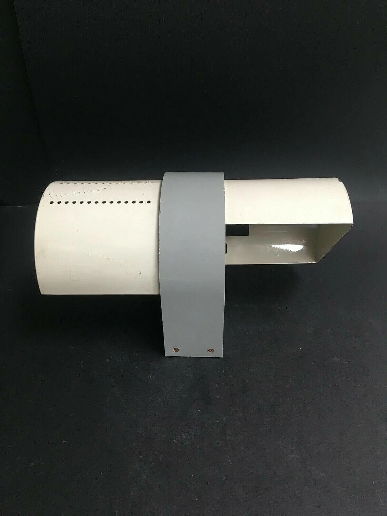 Applique Opalina girevole di Artemide, anni '70 1357190