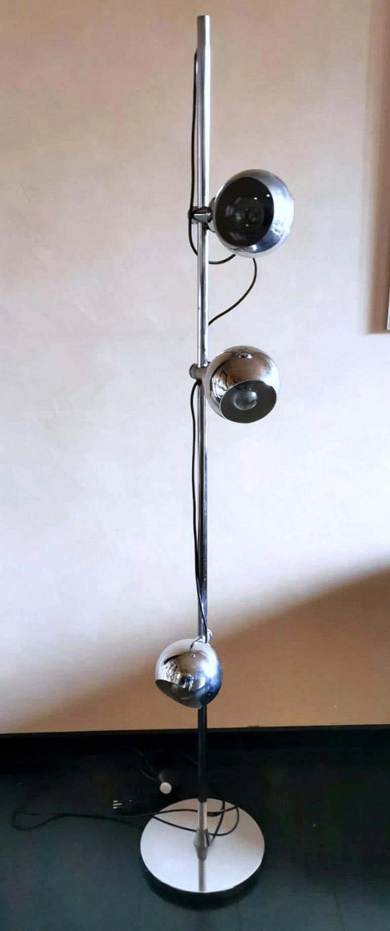 Lampada da terra in metallo cromato di Goffredo Reggiani, anni '60 1357348