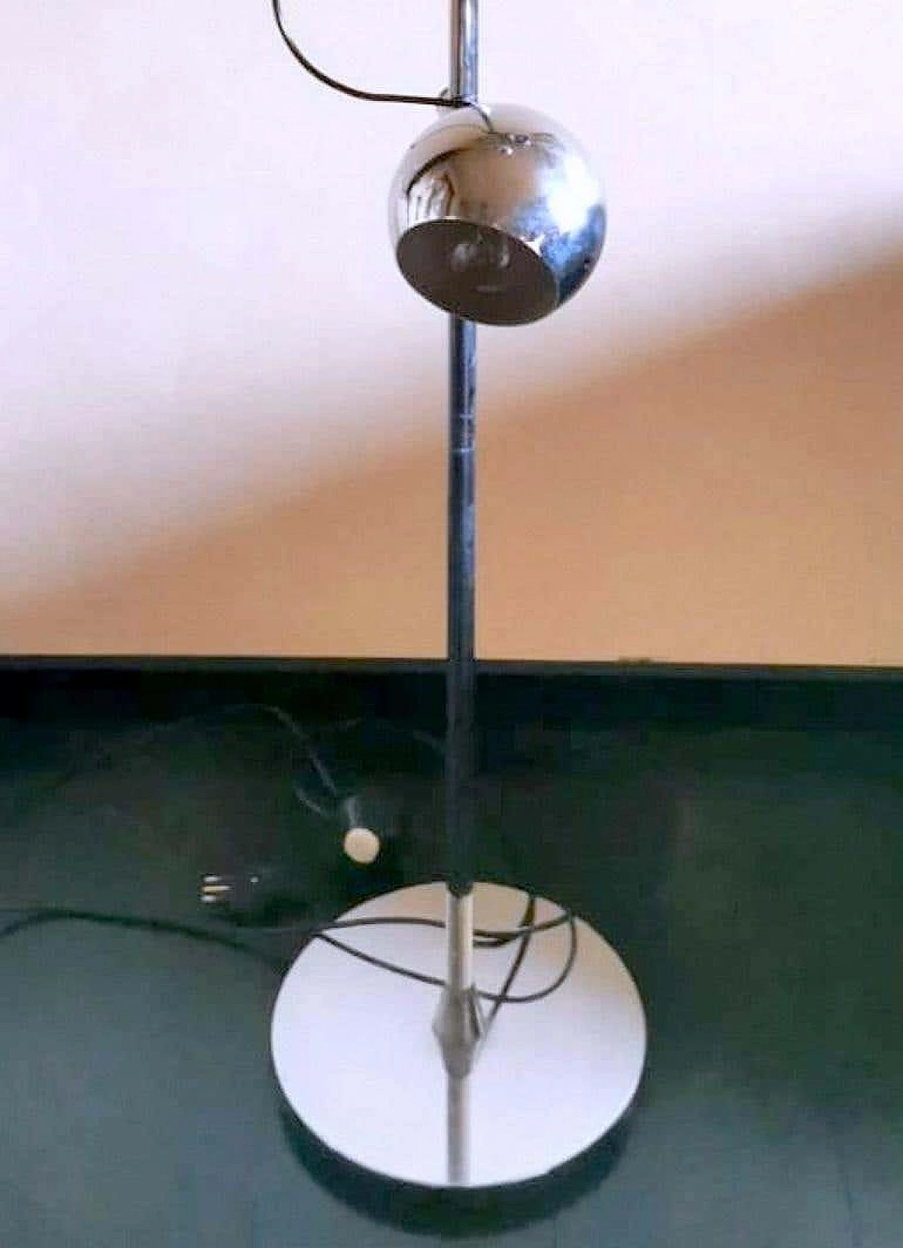 Lampada da terra in metallo cromato di Goffredo Reggiani, anni '60 1357359