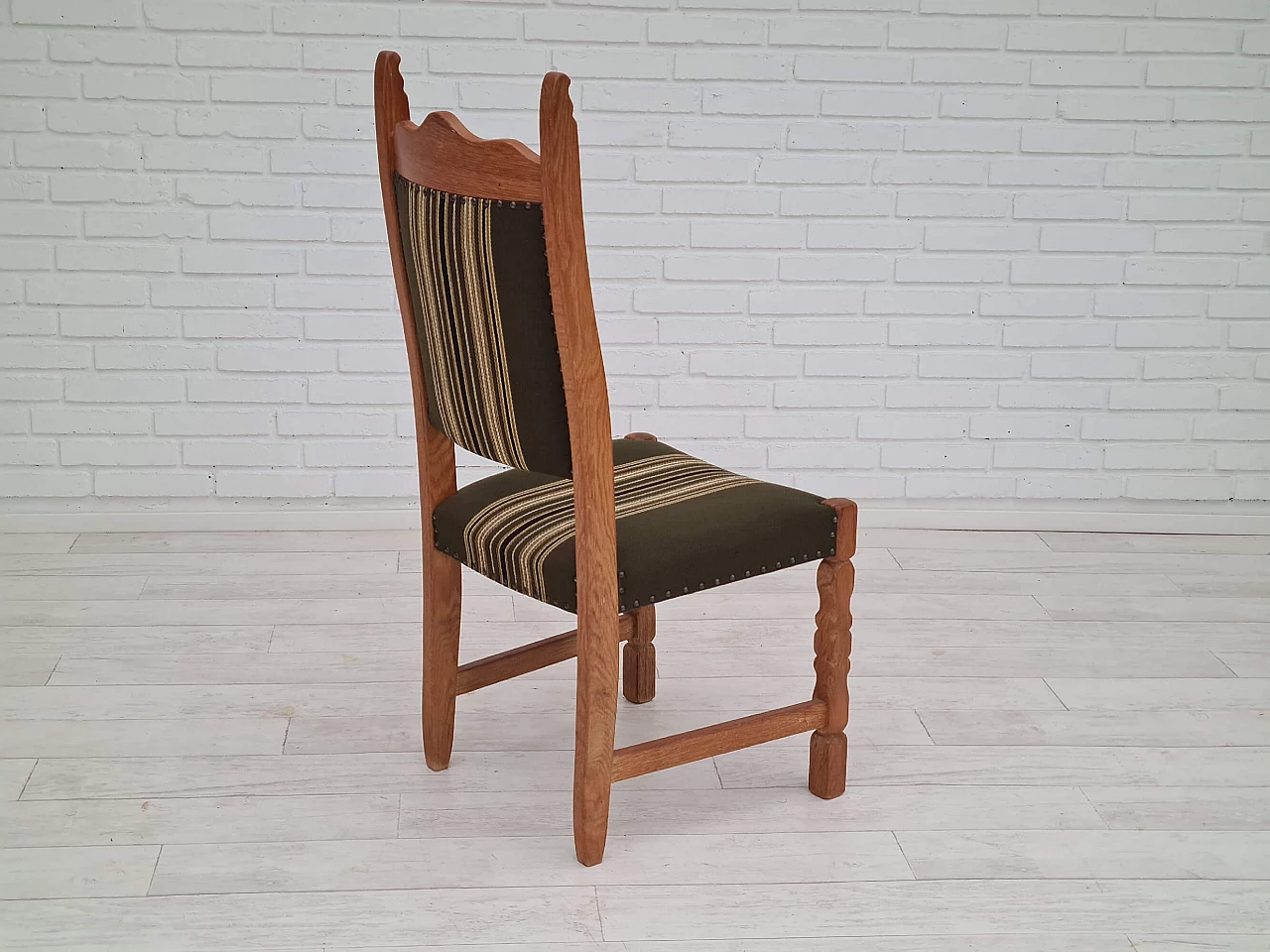 6 Danish high-backed chairs in the style of Henning Kjærnulf, 1960s 1357454