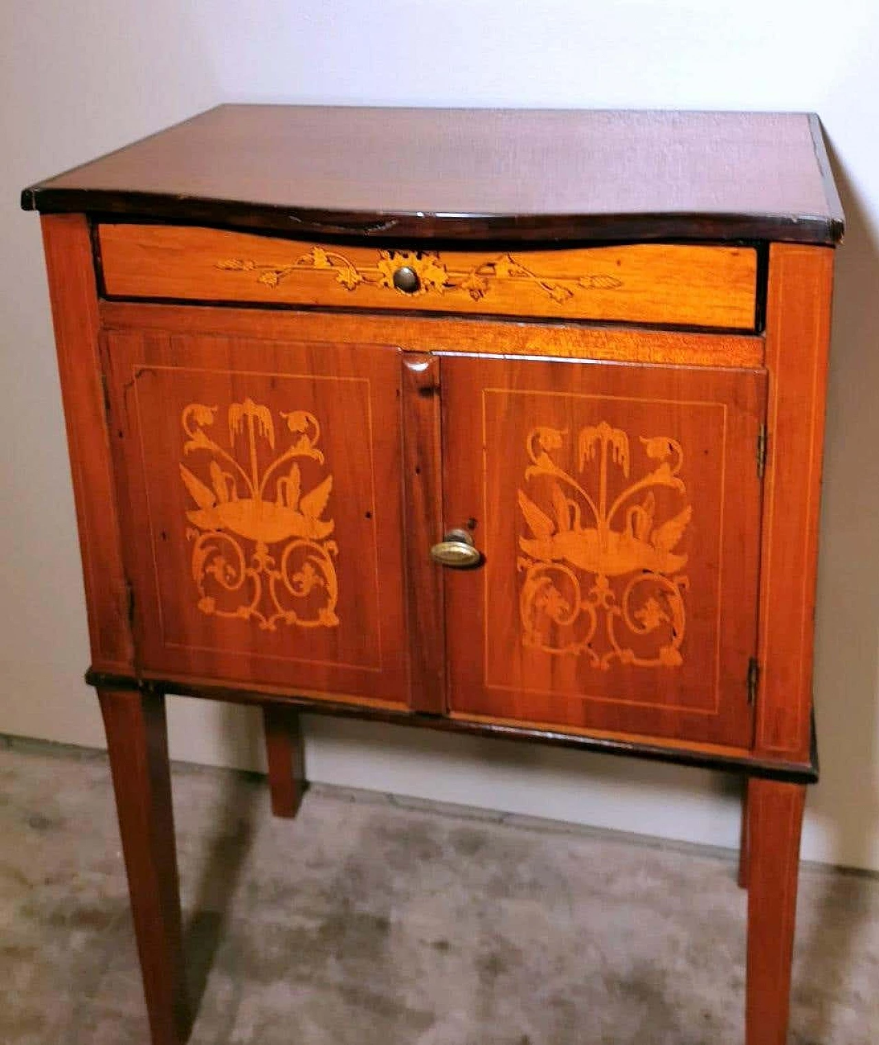 Biedermeier style nightstand in cherry wood with birch inlays, 19th century 1357601