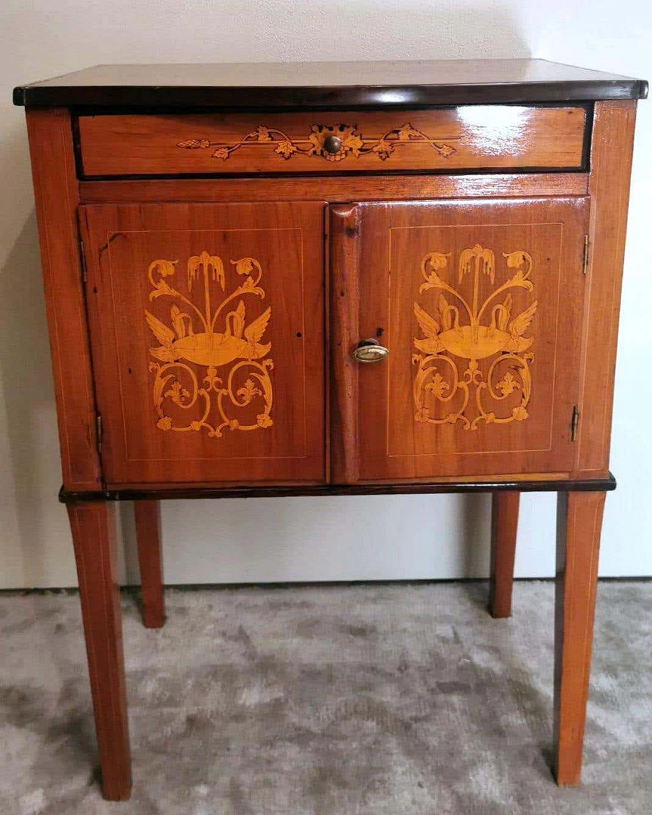 Biedermeier style nightstand in cherry wood with birch inlays, 19th century 1357602