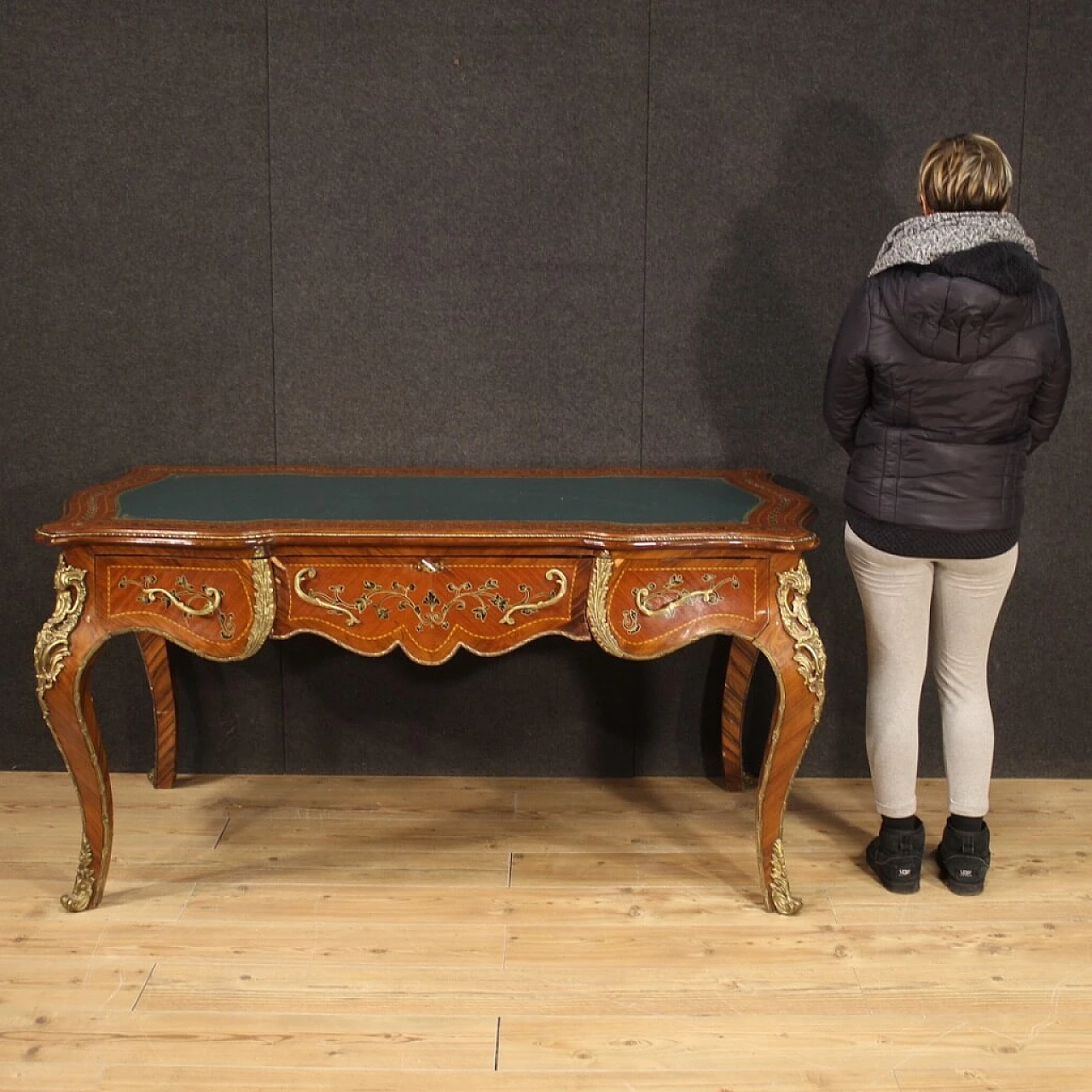 Inlaid desk in Napoleon III style 1358542