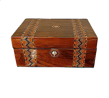 Victorian inlaid walnut jewellery box, 19th century