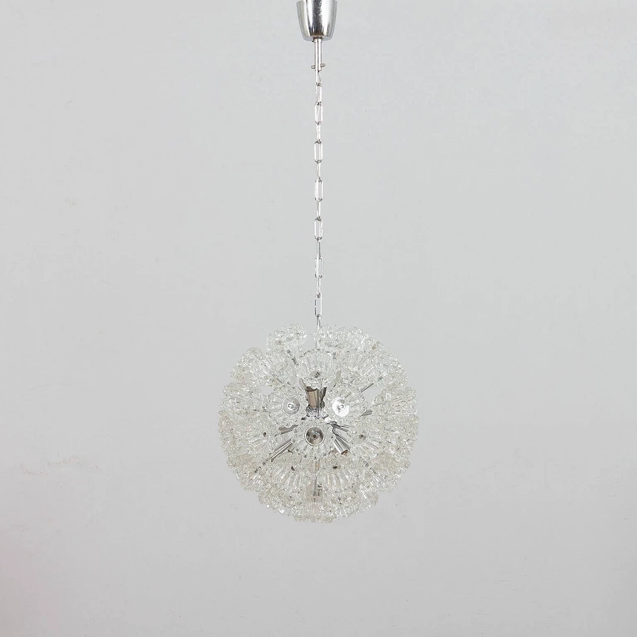 Lampadario Sputnik in stile Venini con fiori in vetro di Murano e metallo cromato, anni '70 1360266