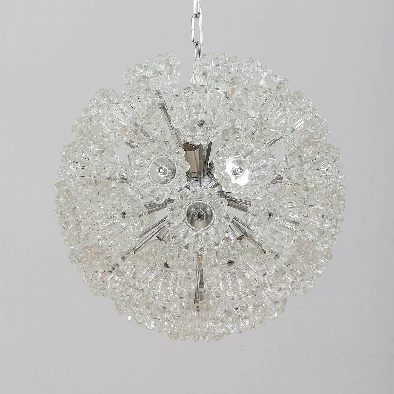 Sputnik chandelier in Venini style with flowers in Murano glass and chromed metal, 70s 1360267