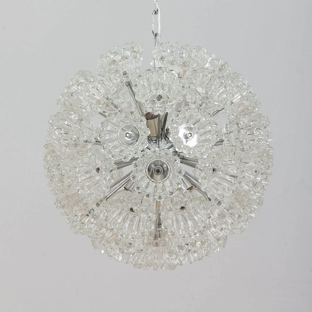 Lampadario Sputnik in stile Venini con fiori in vetro di Murano e metallo cromato, anni '70 1360267
