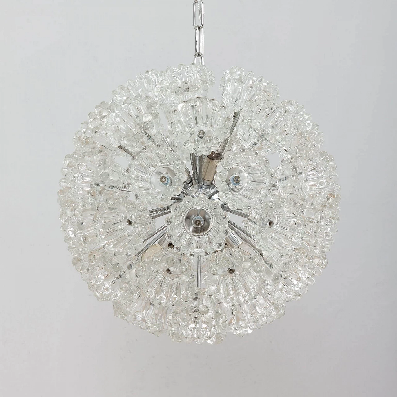 Lampadario Sputnik in stile Venini con fiori in vetro di Murano e metallo cromato, anni '70 1360268