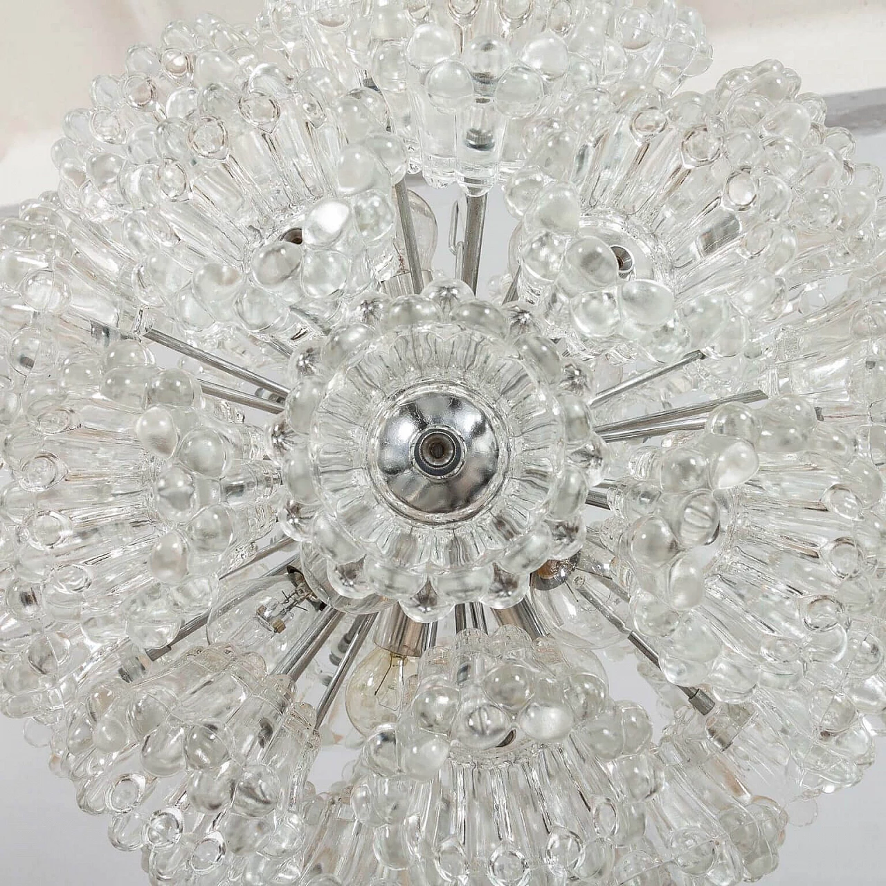 Sputnik chandelier in Venini style with flowers in Murano glass and chromed metal, 70s 1360269