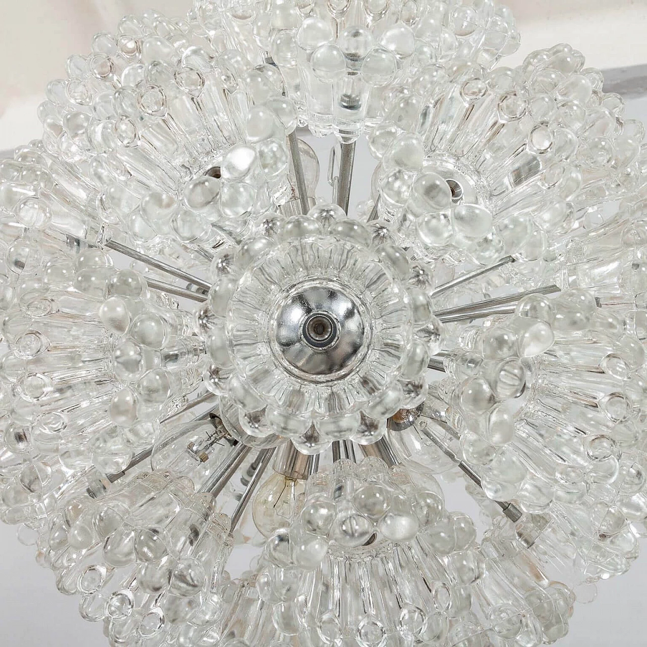Lampadario Sputnik in stile Venini con fiori in vetro di Murano e metallo cromato, anni '70 1360269