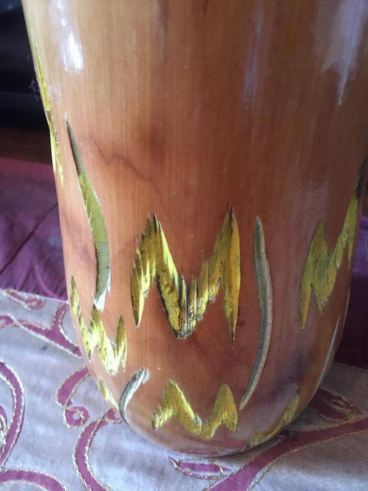 Coppia di decanter thermos a forma di noce in legno e metallo cromato di Aldo Tura per Macabo, anni '50 1360289