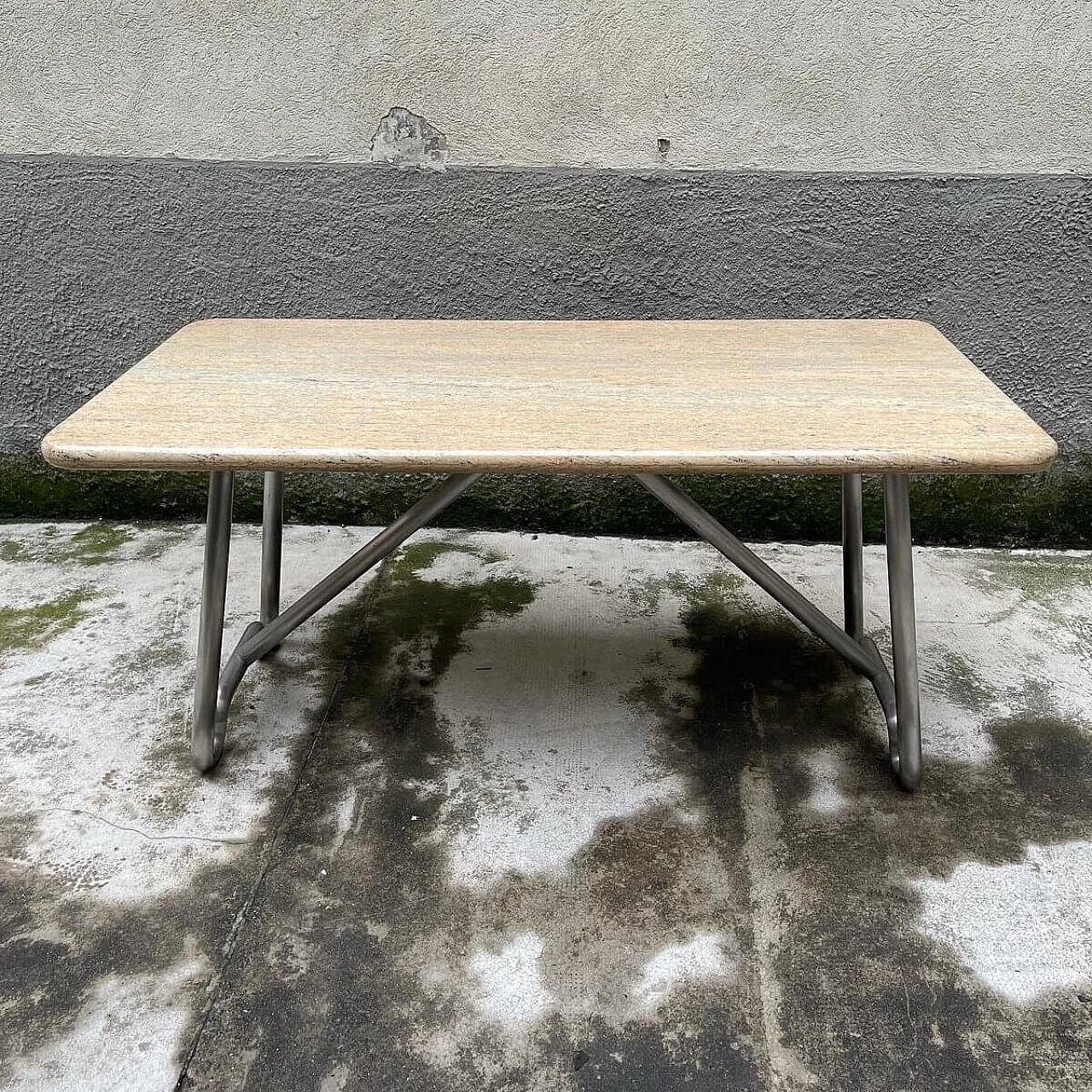 Table in tubular steel and marble, 70s 1360482