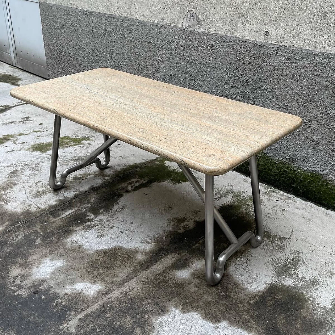 Table in tubular steel and marble, 70s 1360483