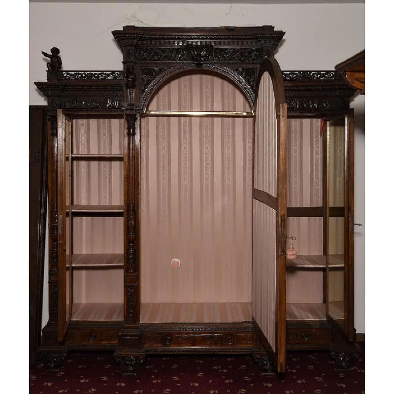 Closet in carved and sculpted walnut with mirror by Sellerio Giuseppe, 19th century 1361384