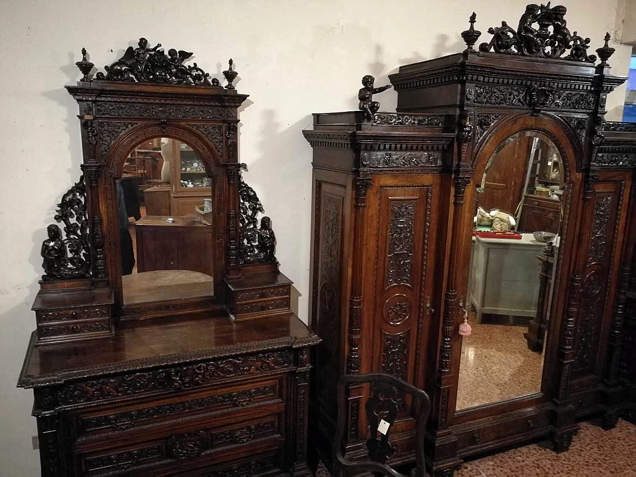 Closet in carved and sculpted walnut with mirror by Sellerio Giuseppe, 19th century 1361390