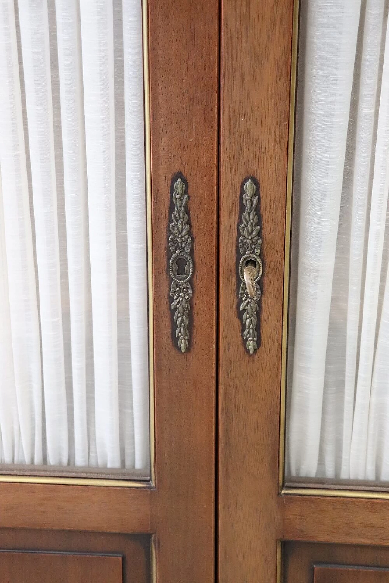 Vetrina in mogano, inizio '900 1361884