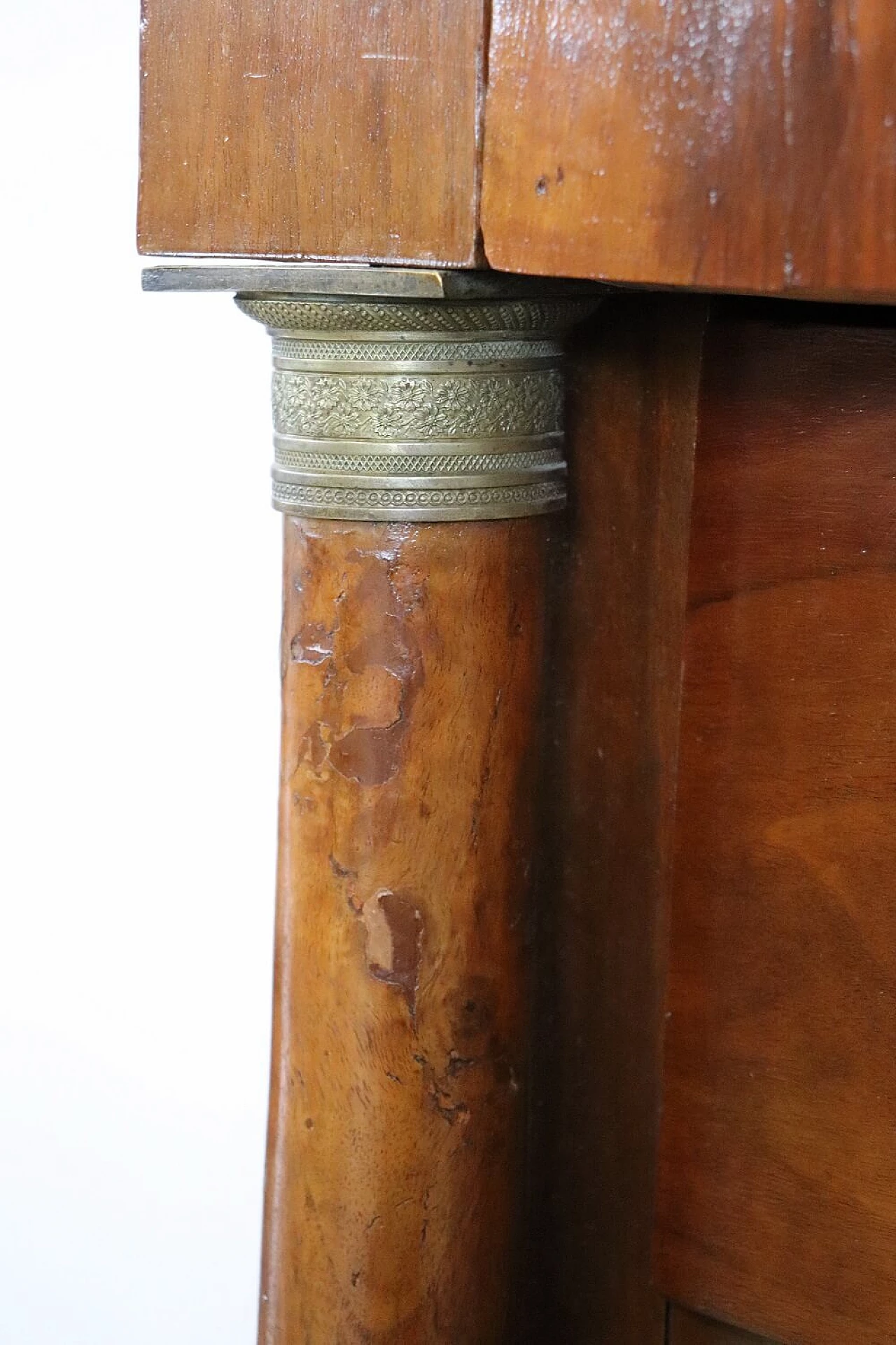 Empire walnut dresser, early 19th century 1361934