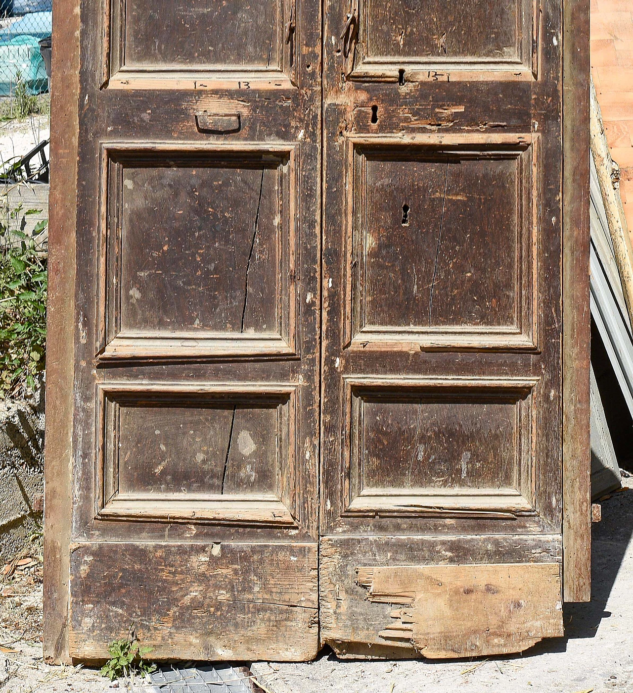 Two leaf door with 4 panels in spruce, 16th century 1363195