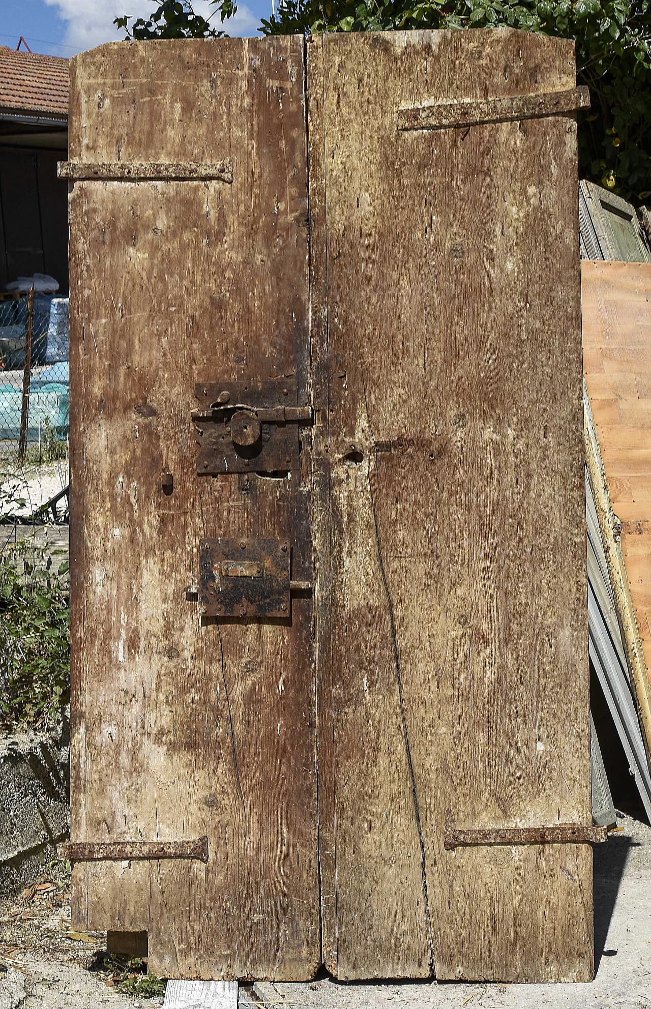 Two leaf door with 4 panels in spruce, 16th century 1363200