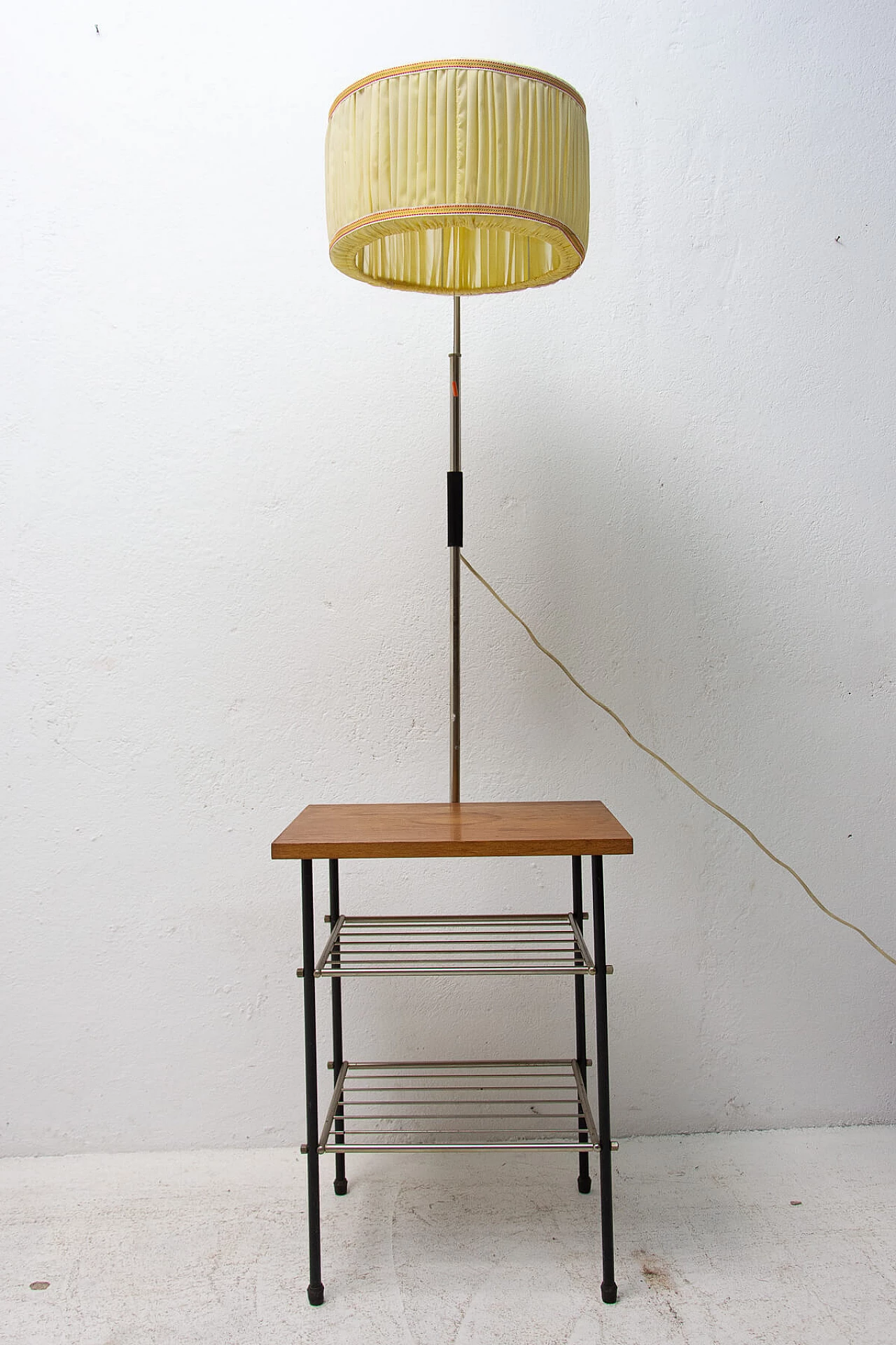 Floor lamp with storage compartment, 1970s 1364361