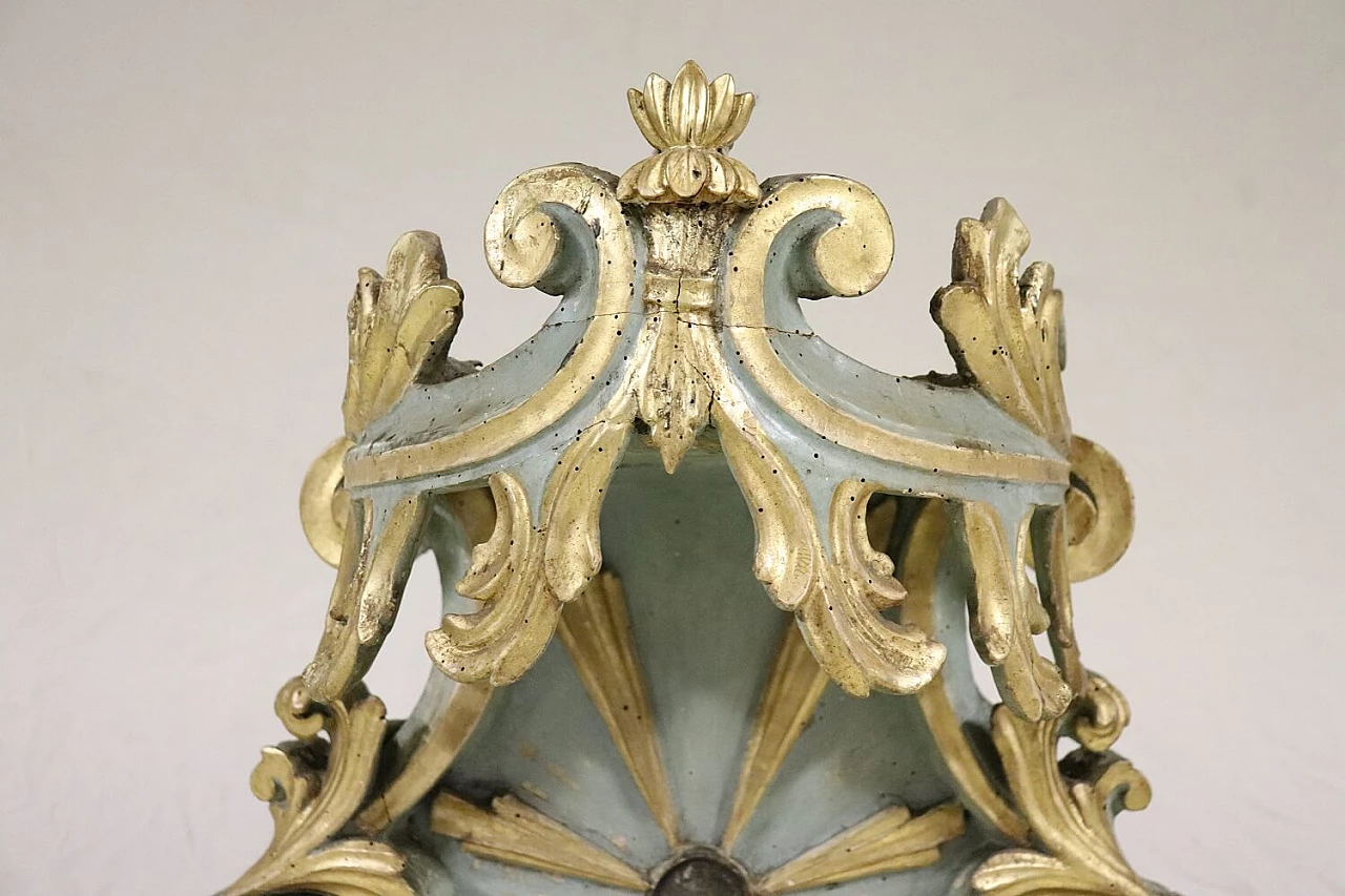 Baroque temple in carved and gilded wood, 17th century 1364616