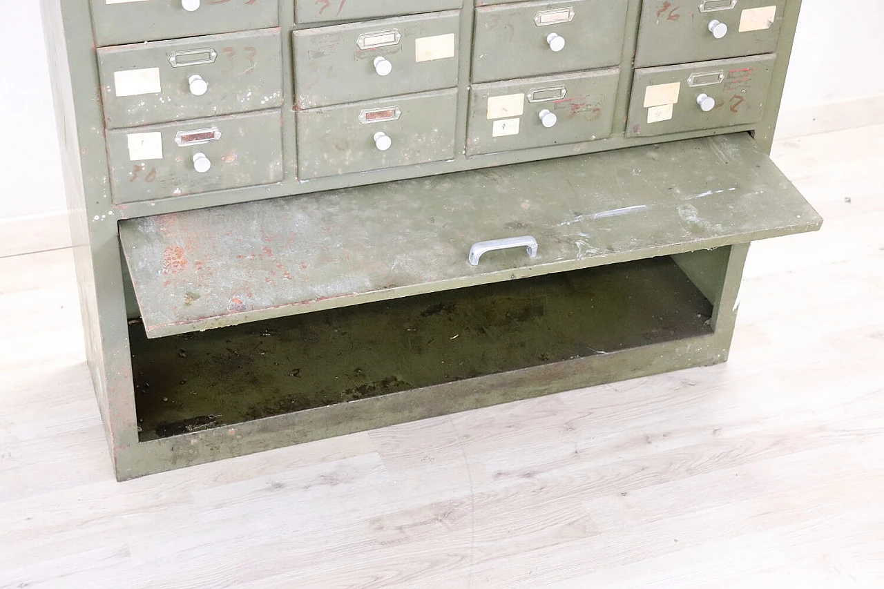 Industrial metal chest of drawers, 1940s 1364634