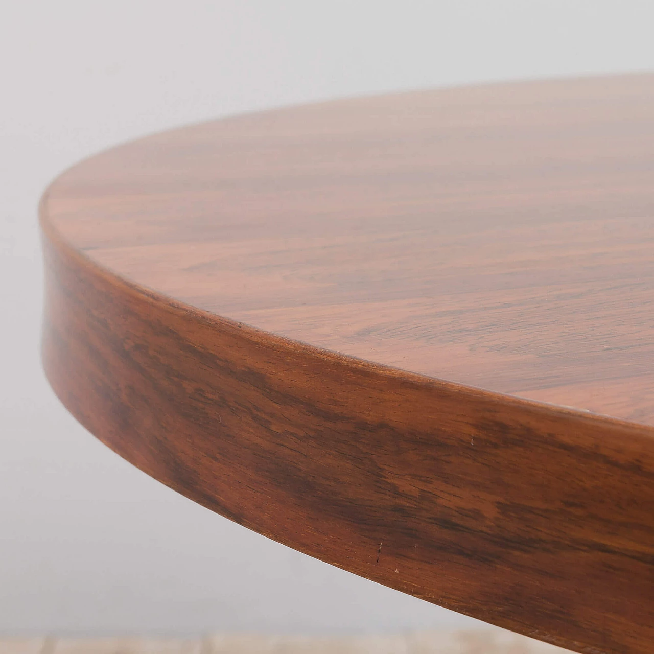 Clessidra round rosewood table by Carlo De Carli, 1960s 1365020