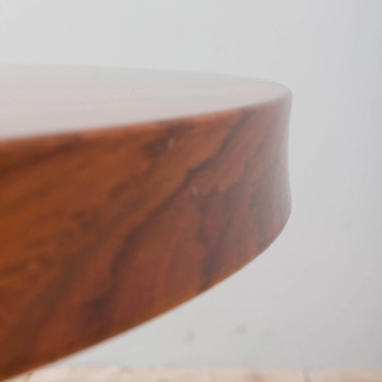 Clessidra round rosewood table by Carlo De Carli, 1960s 1365023