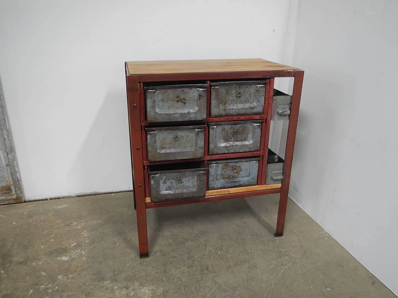 Industrial chest of drawers with metal drawers, 1950s 1365294