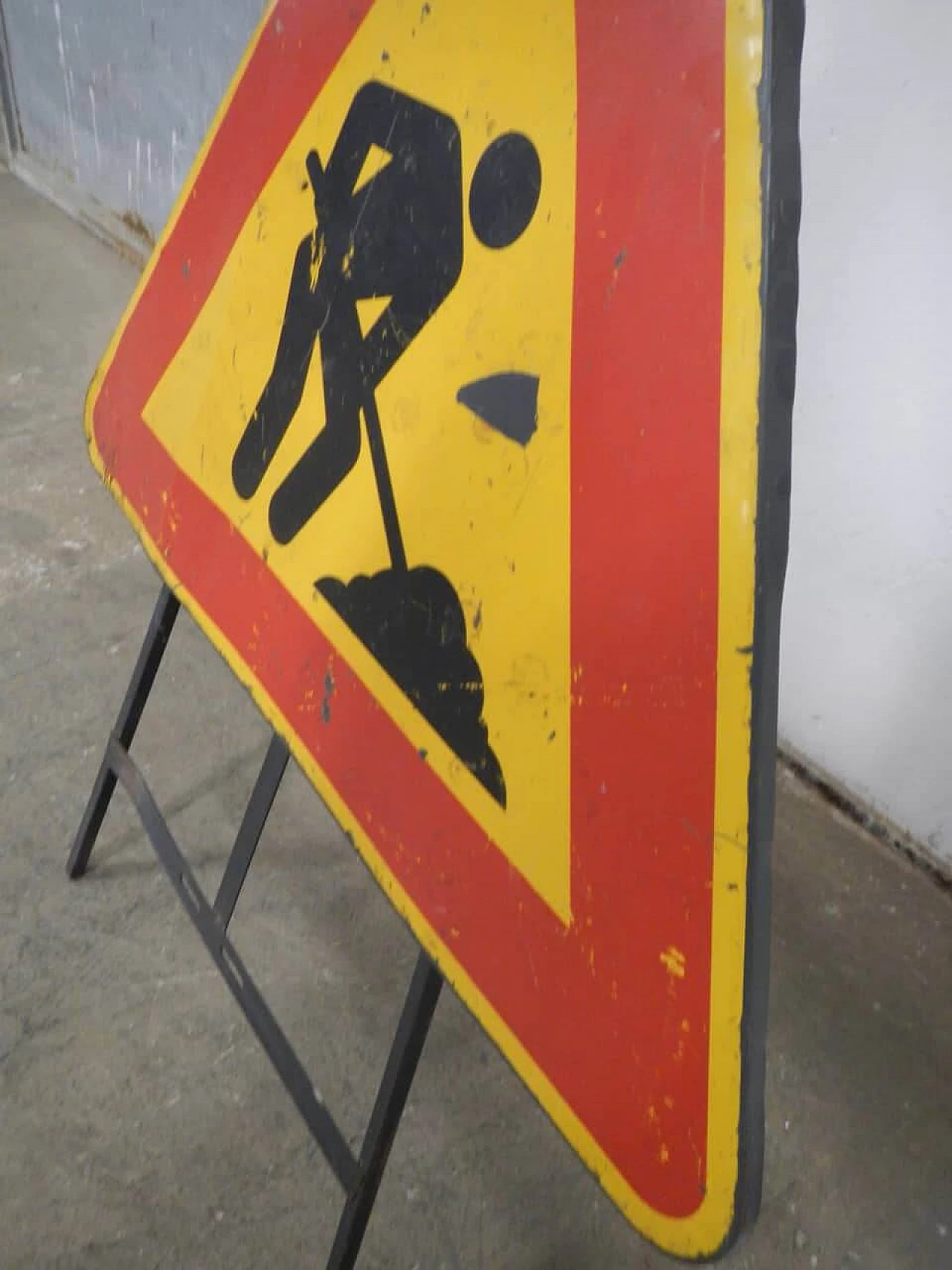 Road sign, 80s 1365356