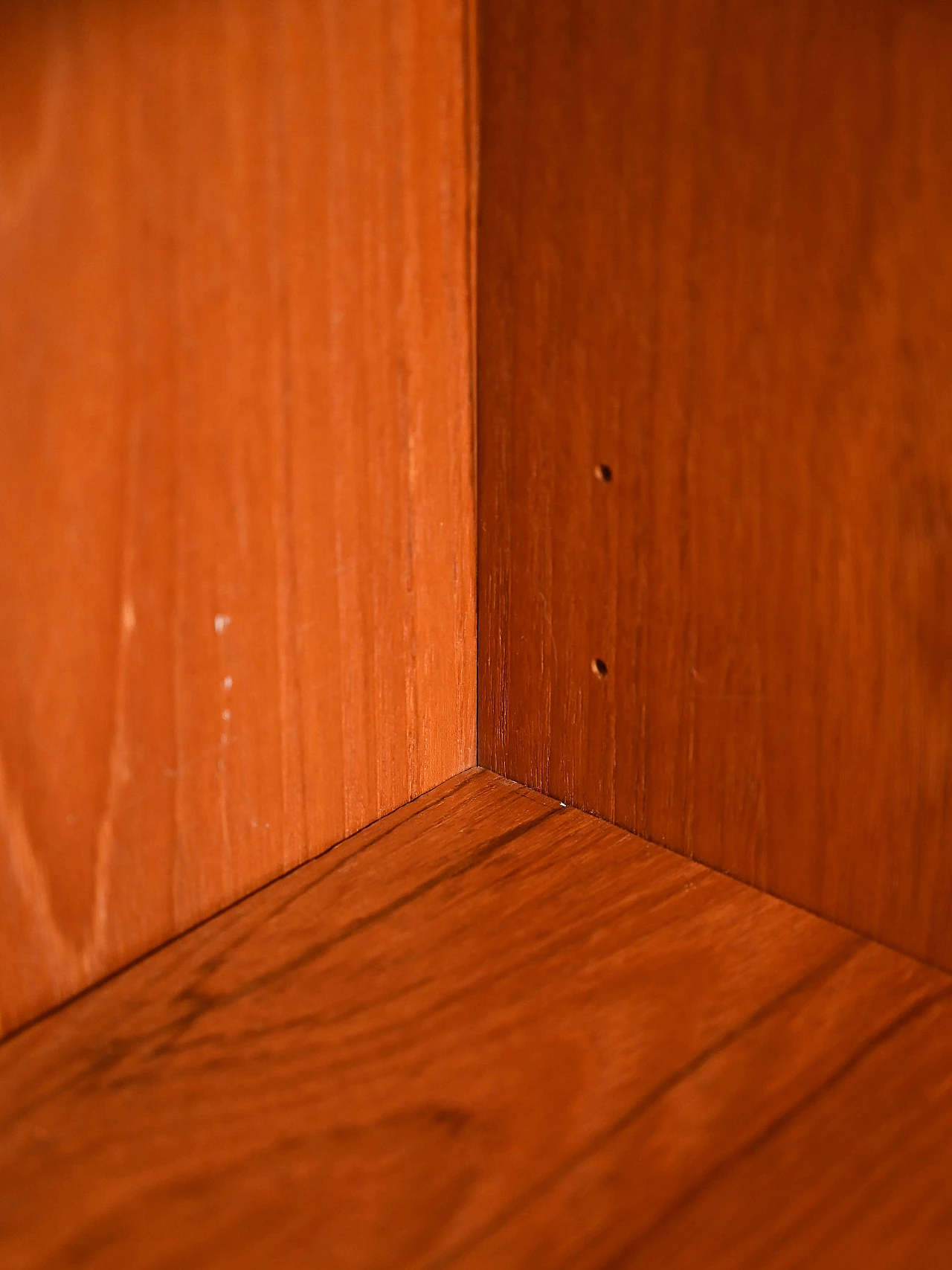 Libreria sottile in teak, anni '60 1365870