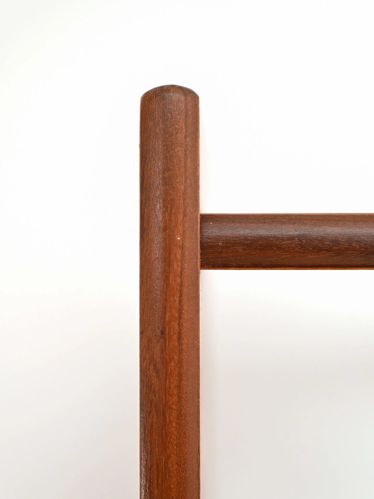 Libreria sottile in teak, anni '60 1365872