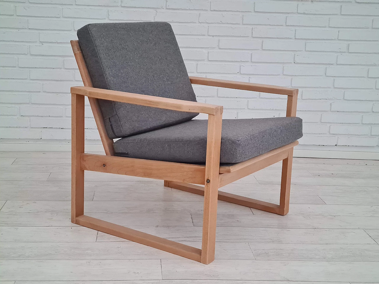 Danish beech armchair with wool cover, 1970s 1366348