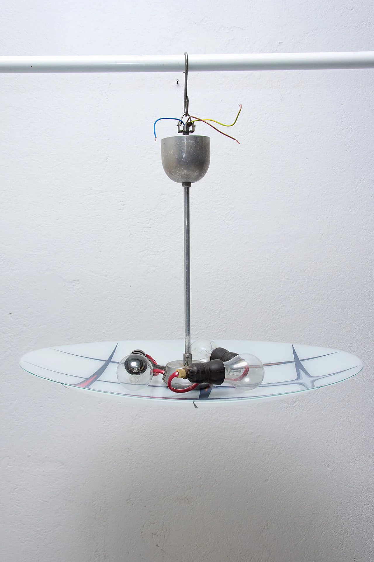 Lampadario Space Age in vetro e metallo cromato, anni '60 1366436