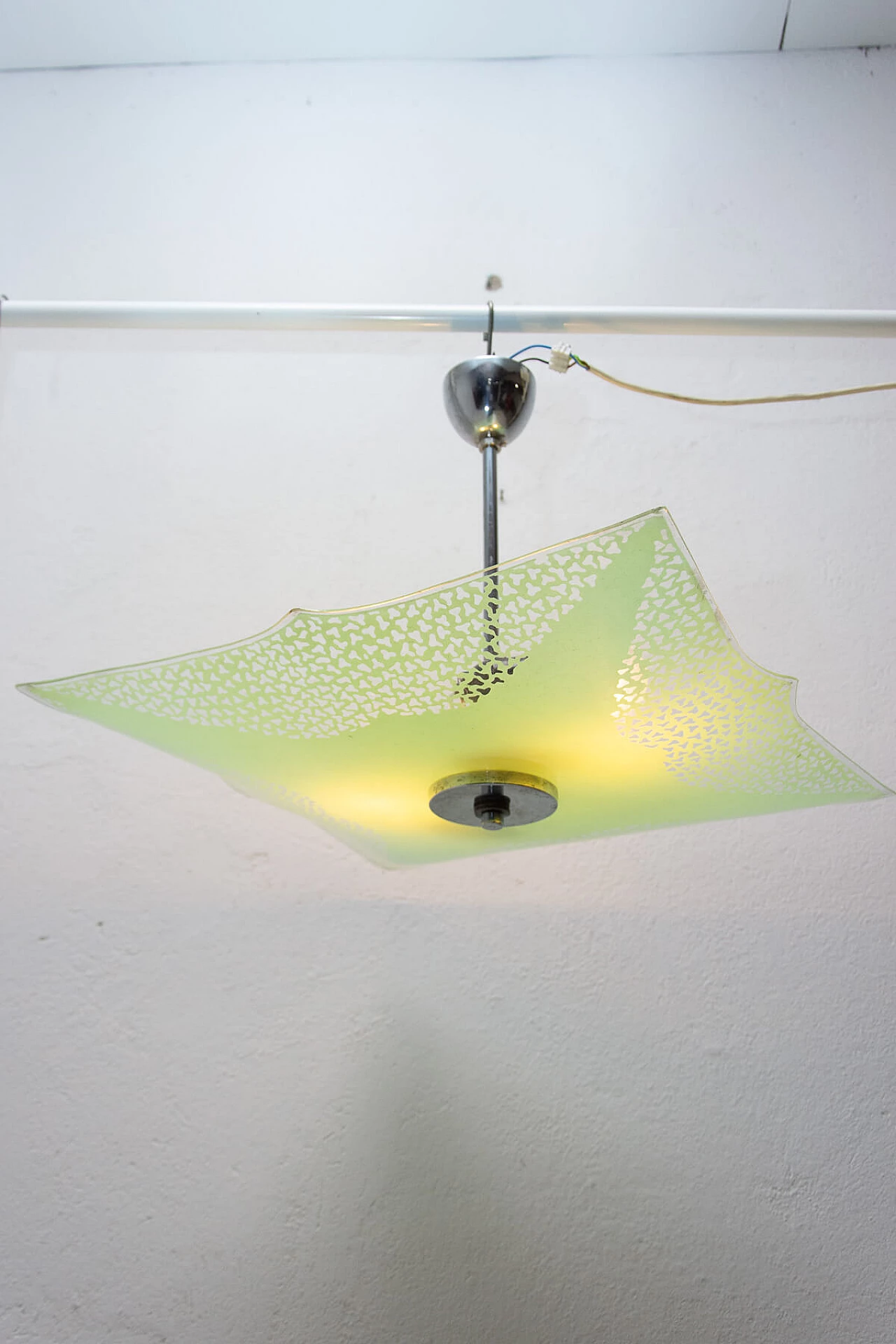 Lampadario in vetro verde, anni '60 1366468