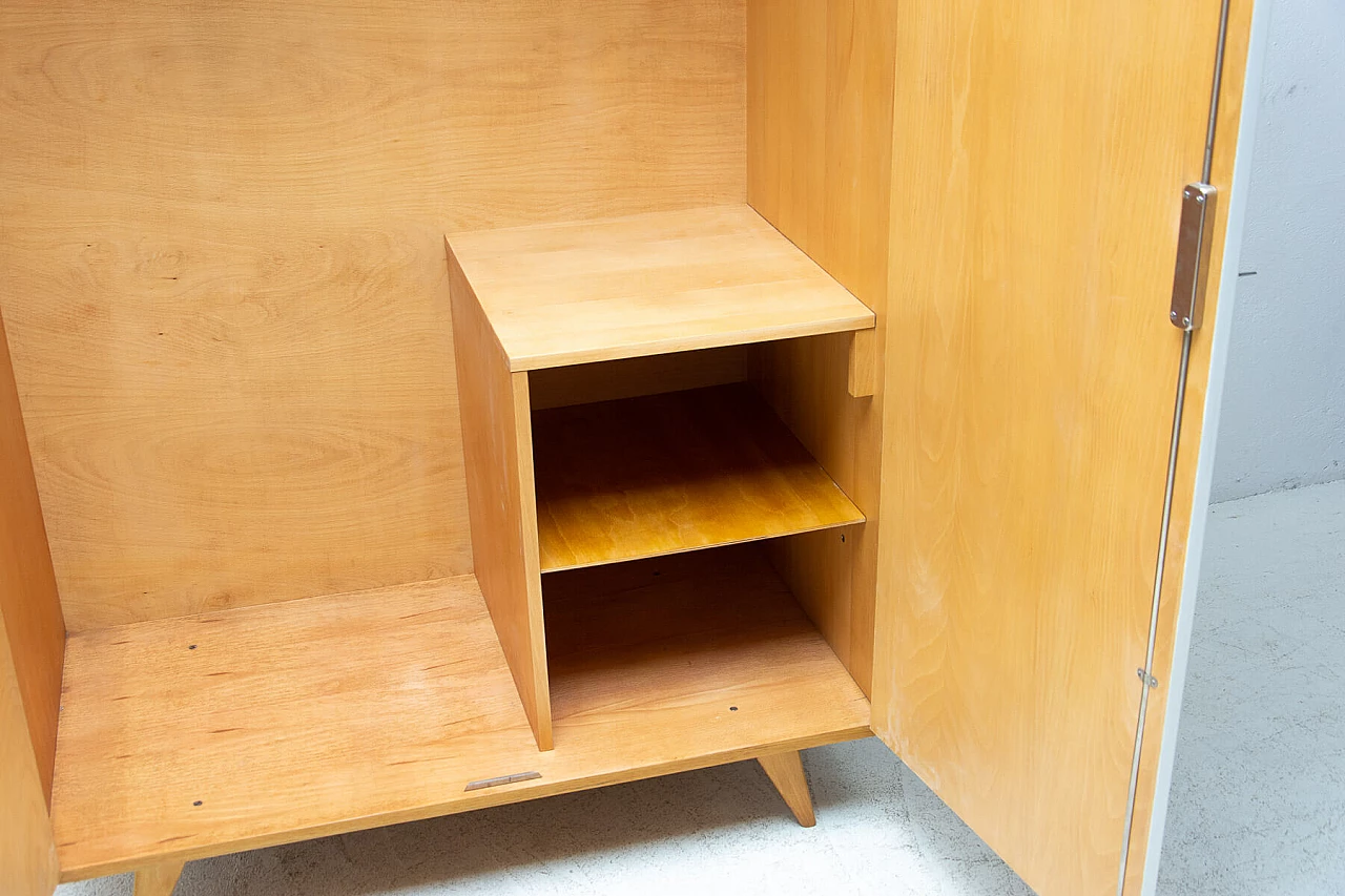 U-450 Wardrobe by Jiří Jiroutek, 1960s 1366989