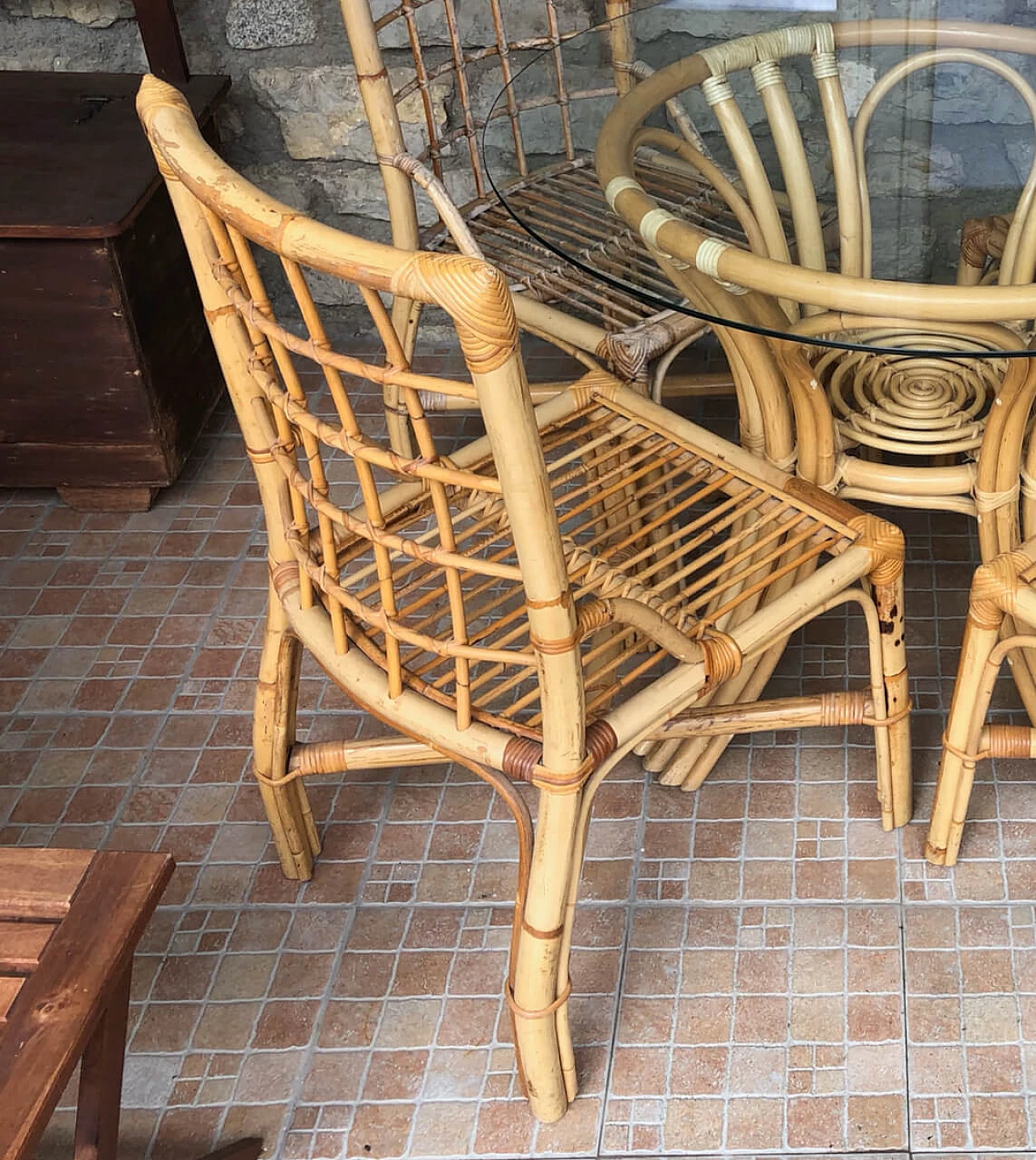 Tavolo in vetro e bambù con 4 sedie in stile Bonacina, anni '60 1367097