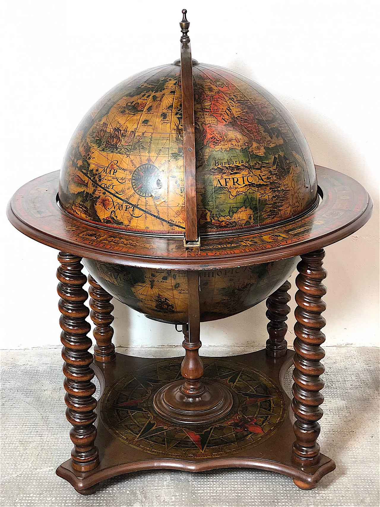 Wundersen globe-shaped television set, 1967 1367110