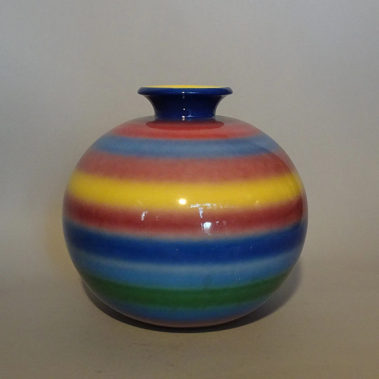 Vaso in ceramica arcobaleno di Andrea Galvani, anni '30 1367773