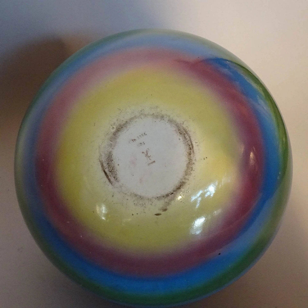 Vaso in ceramica arcobaleno di Andrea Galvani, anni '30 1367778