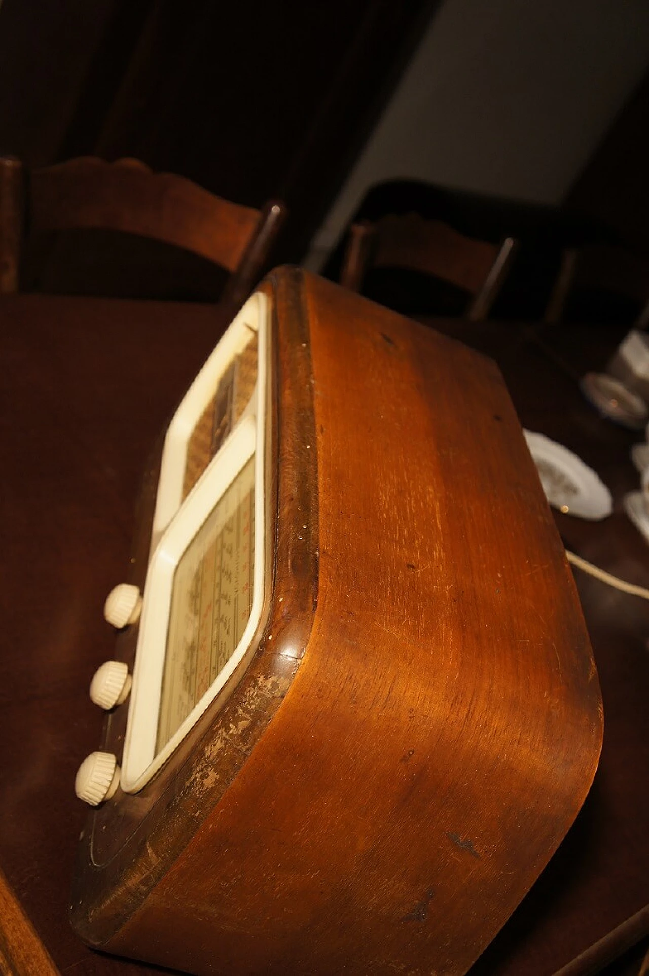Kosmovox 275 wooden valve radio, 1950s 1368488