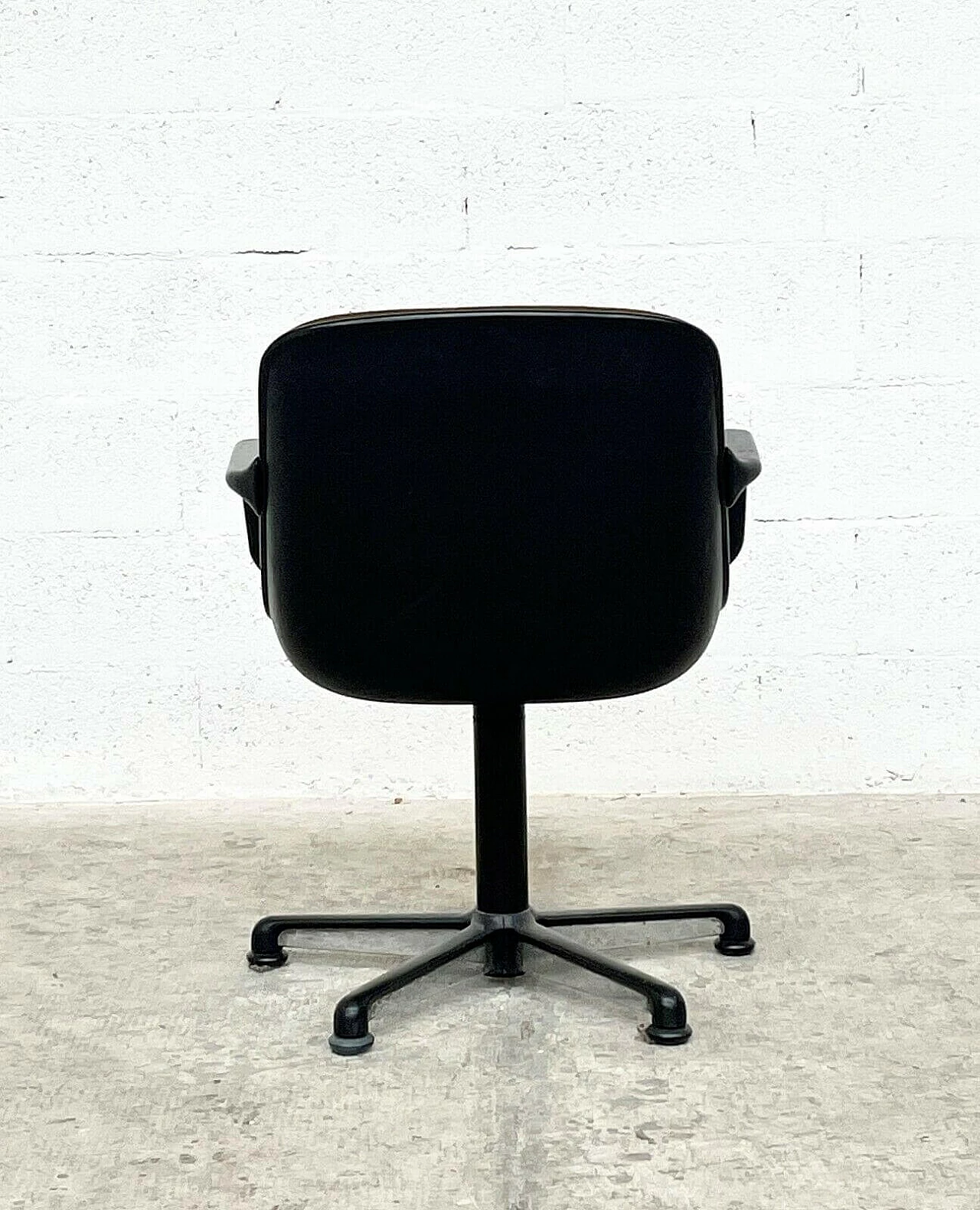 Office swivel armchair by Charles Pollock for Comforto, 1970s 1368608