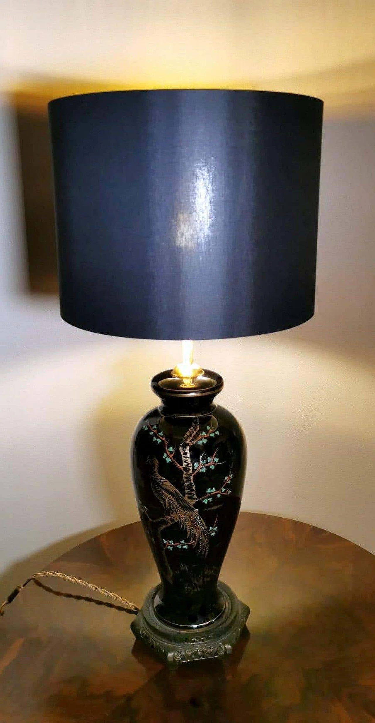 Lampada da tavolo in porcellana di Parigi decorata a mano e metallo, anni '20 1369197