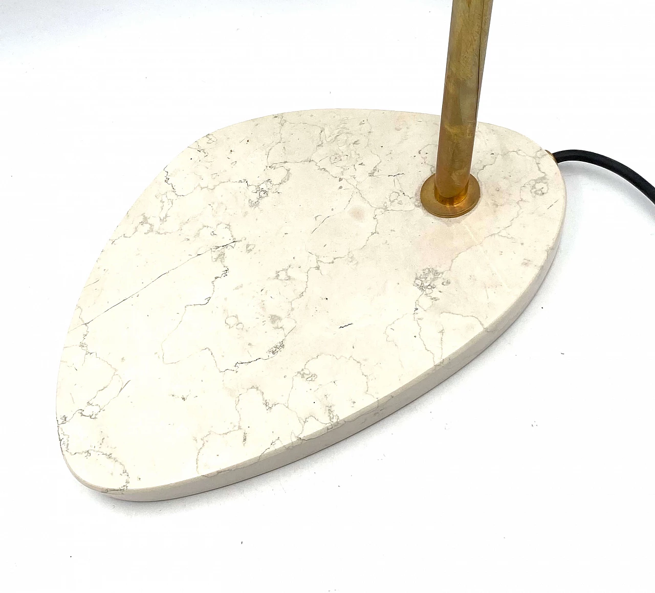 Lamp in gilded brass with base in white Carrara marble, 80s 1369576