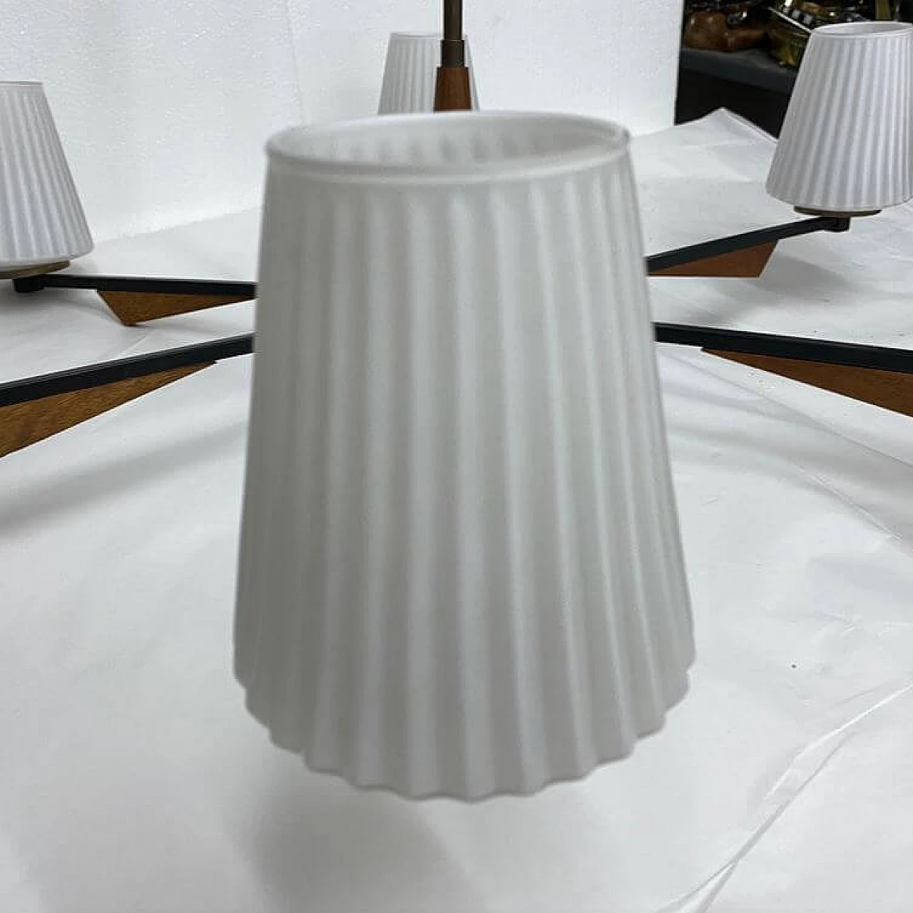 Lampadario in stile Stilnovo a 6 luci in teak, anni '60 1369628