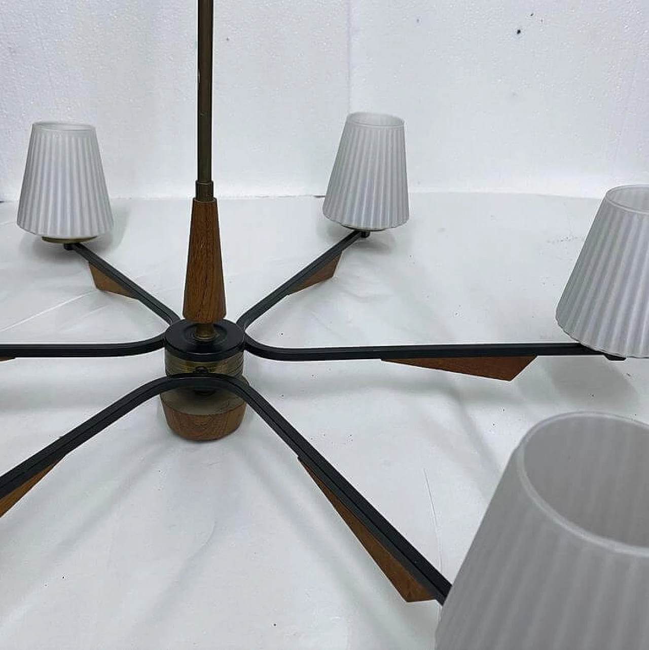 Lampadario in stile Stilnovo a 6 luci in teak, anni '60 1369630
