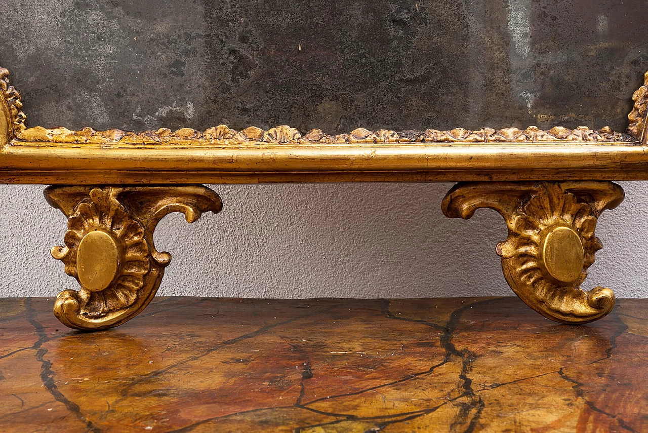 Specchiera napoletana Luigi XV in legno dorato e intagliato, '700 1370146