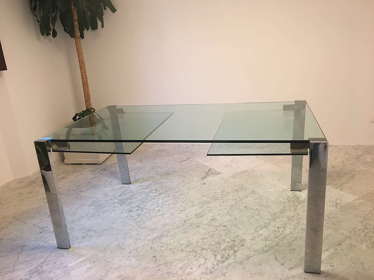 Livingstone crystal dining table by Tonelli 1370223